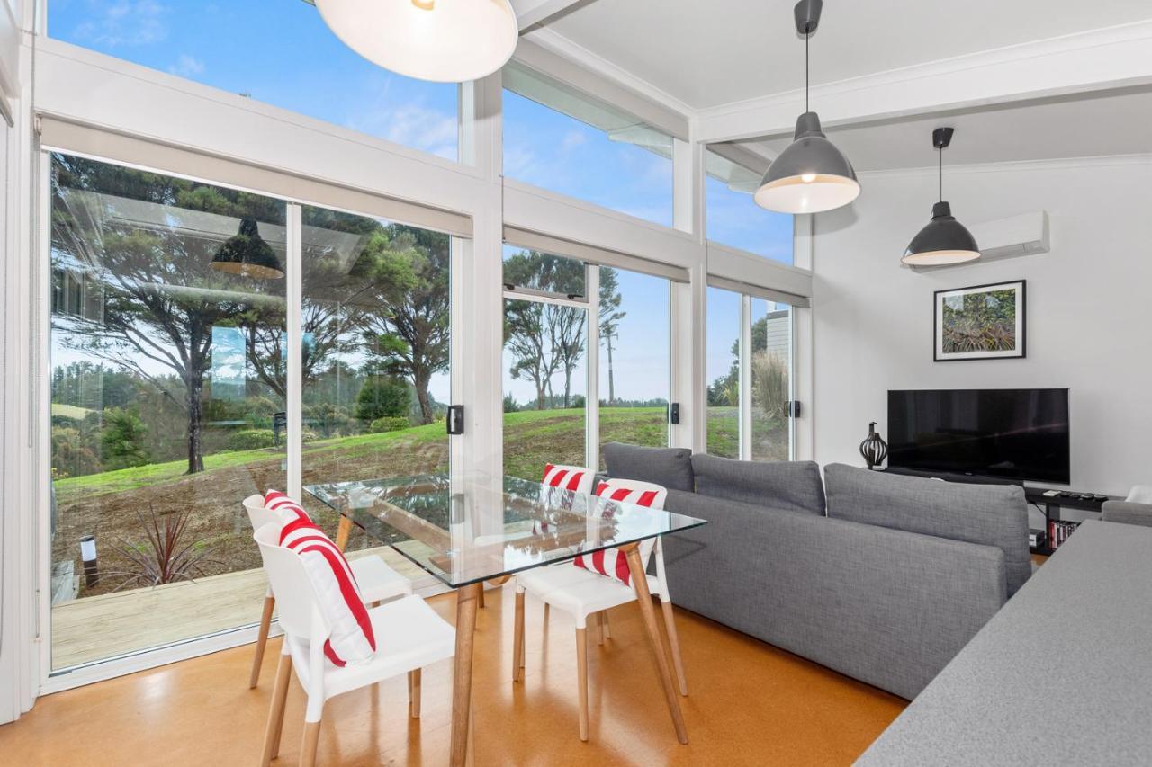 Paroa Bay Chalets - Te Whare Tui راسيل المظهر الخارجي الصورة