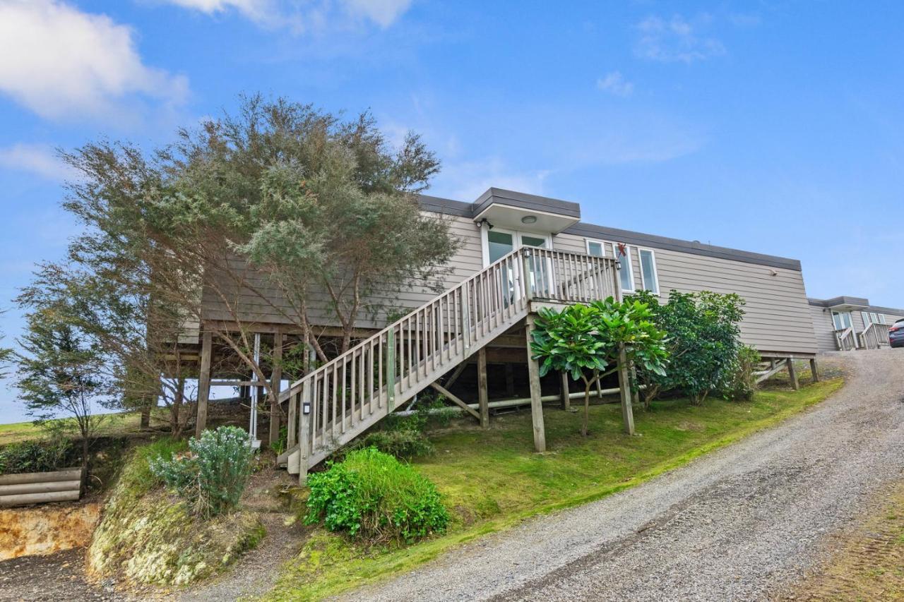 Paroa Bay Chalets - Te Whare Tui راسيل المظهر الخارجي الصورة